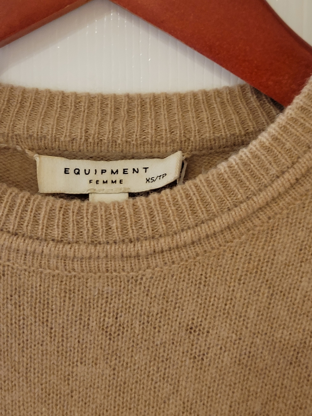 Equipment Femme Sanni Crewneck Sweater - Camel Cashmere - Picture 2 of 4